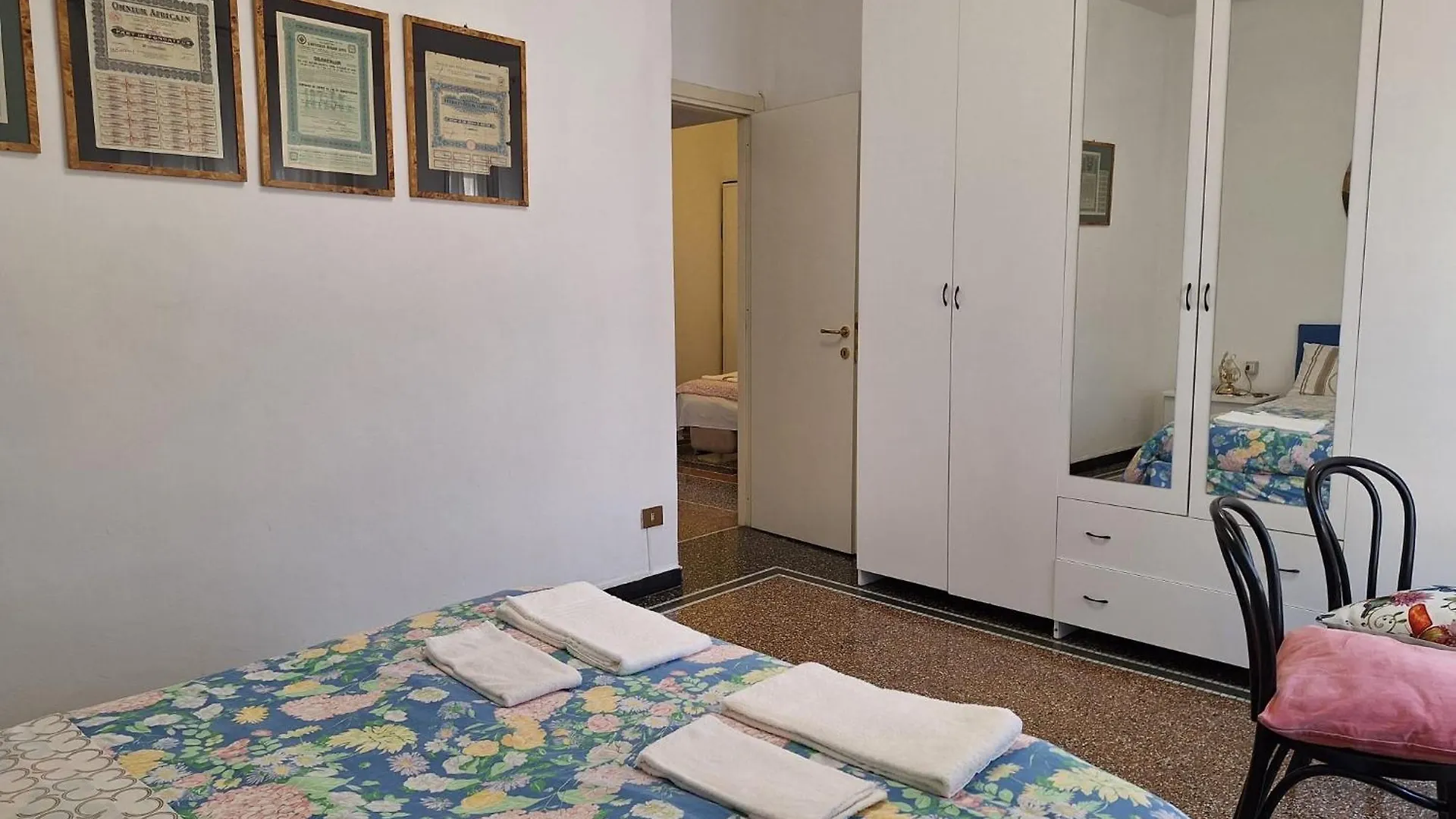 Apartment Kate On The Port Genova