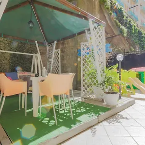 5 Minuti Dal Mare Favoloso Trilocale Con Giardino Genova
